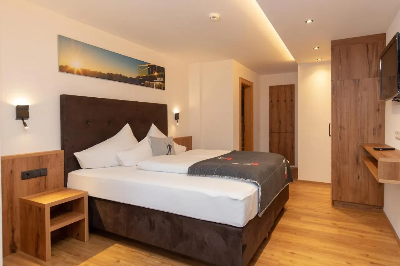 Appartements Kardona Ischgl 3*,  Austria