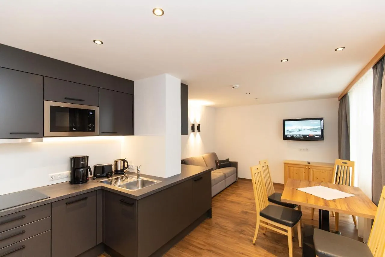 Appartements Kardona Ischgl 3*,  Austria
