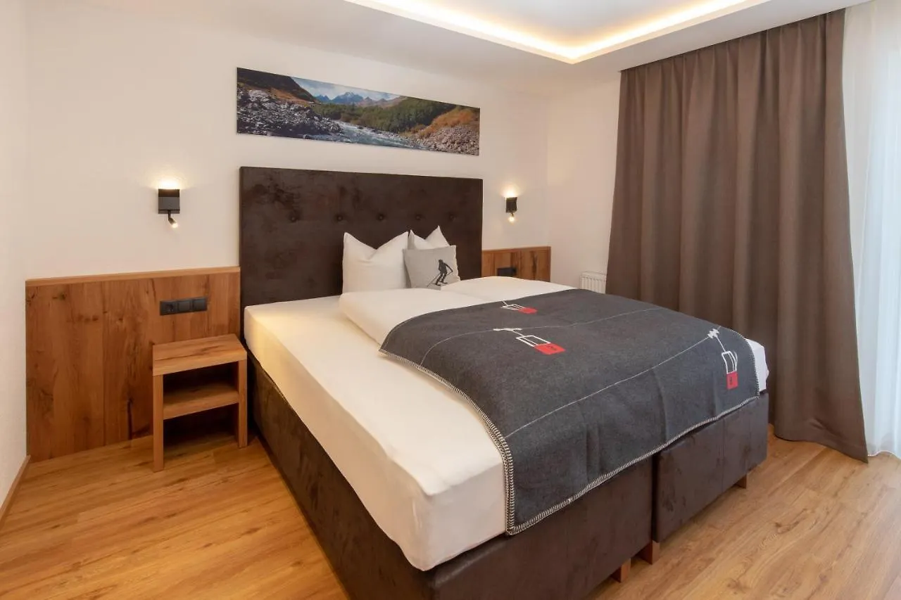 Hotel Appartements Kardona Ischgl